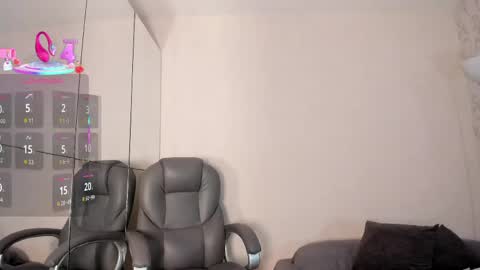 _taylorblack online show from March 24, 11:59 am