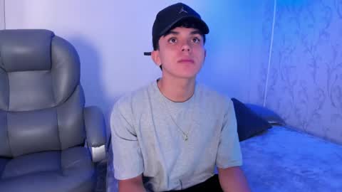 _taylorblack online show from April 17, 11:35 am