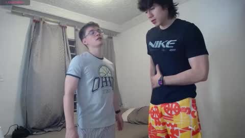 Scot y Patrick online show from March 22, 11:43 pm