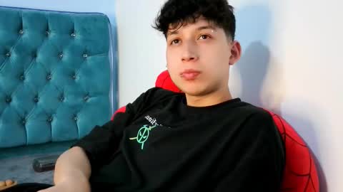 Thomas online show from February 18, 4:32 am