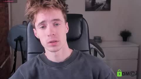 _tokyo_ghoul online show from September 18, 10:06 am