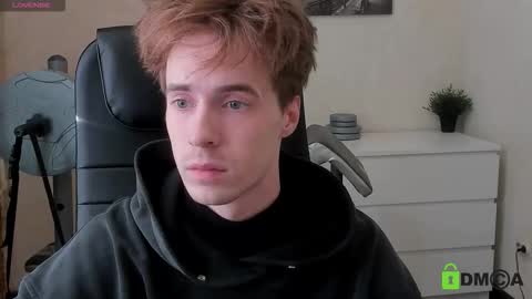 _tokyo_ghoul online show from October 12, 7:13 am