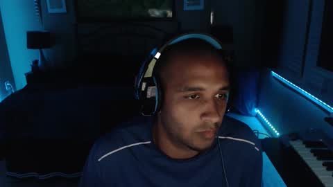 a4orce online show from April 28, 2:27 am