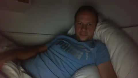 Long distance cumshot online show from January 3, 8:22 pm