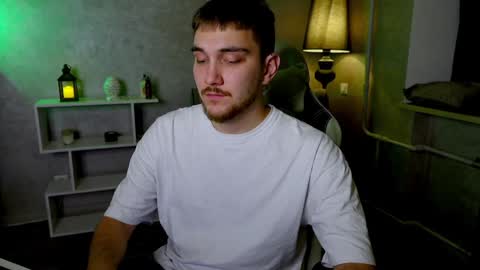 Alex online show from December 9, 5:57 pm