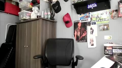 AJ online show from July 1, 2:07 pm