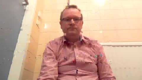 Snapshot of accel4 chatting on March 3, 12:43 pm accel4 online show from March 3, 12:43 pm