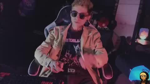 Acid Milo online show from June 13, 4:32 am