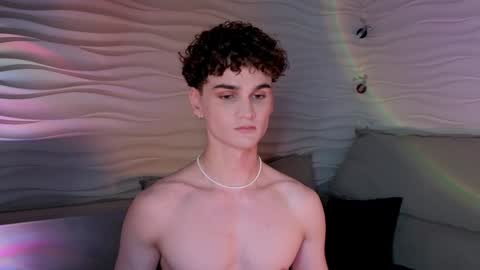 Adam online show from December 24, 4:40 pm