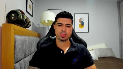 adam clarke online show from December 22, 4:15 pm