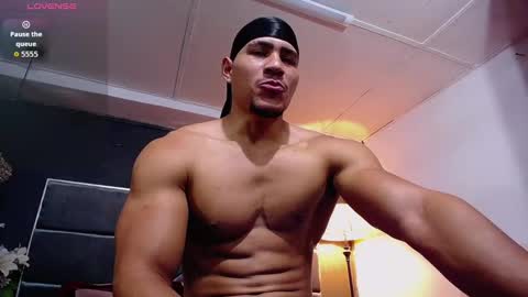 Adam online show from October 6, 2:33 pm