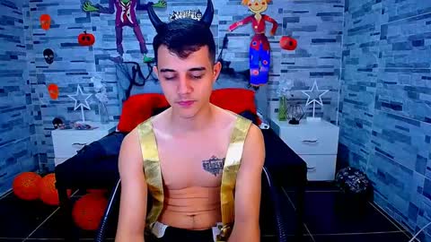 adam hot11 online show from October 19, 10:46 pm