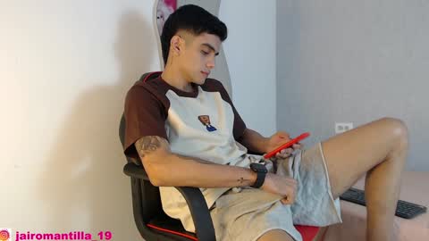 jhoan online show from December 9, 4:01 am