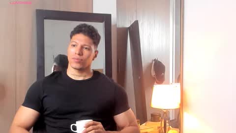 Snapshot of adambrocs1 chatting on September 27, 3:15 am adambrocs1 online show from September 27, 3:15 am