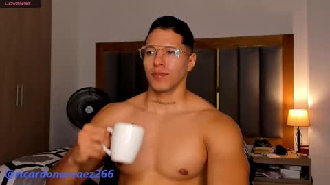 Snapshot of adambrocs1 chatting on January 22, 2:26 am adambrocs1 online show from January 22, 2:26 am