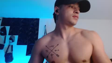 ADAM online show from November 28, 10:33 pm