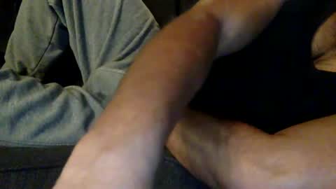 Snapshot of adipoli710 chatting on January 22, 6:42 am horny kinky daddy online show from January 22, 6:42 am