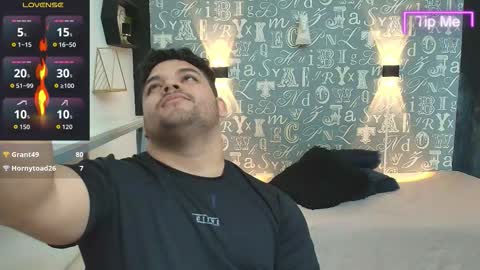 ADONIS online show from November 5, 8:00 pm