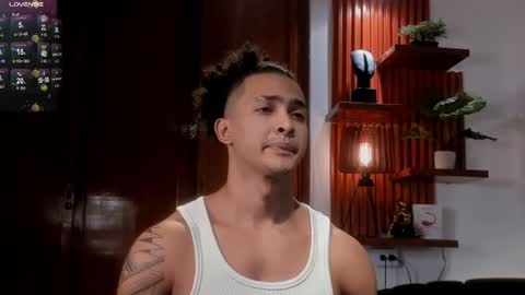 Adonis online show from December 11, 1:28 am