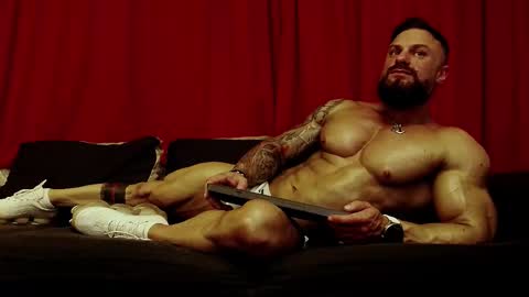 Adonis online show from February 6, 7:11 pm