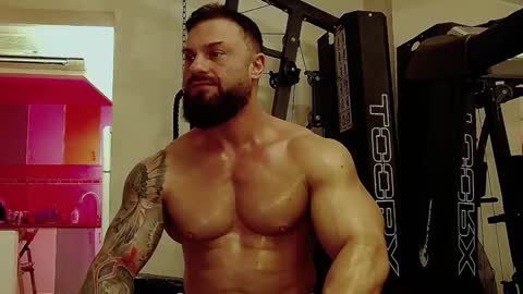 Adonis online show from January 10, 7:32 pm