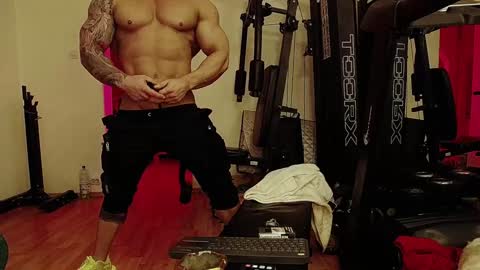 Adonis online show from February 3, 7:42 pm