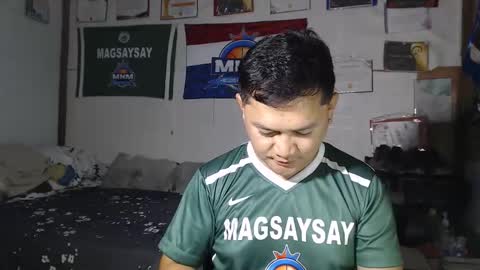 adorableasianboy online show from January 6, 6:17 am