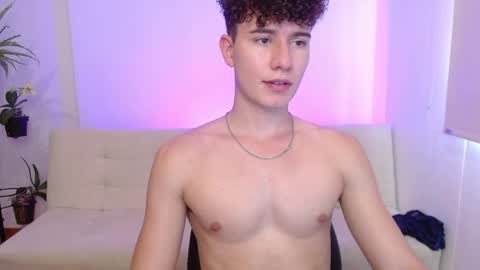 adrian morelli online show from March 28, 7:14 pm