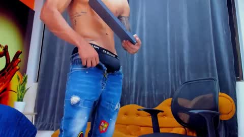   online show from November 26, 7:17 pm