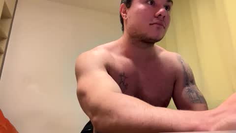 aesthetics99 online show from January 5, 8:45 pm