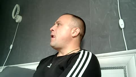 Snapshot of afonya342 chatting on October 19, 6:39 am Sasha online show from October 19, 6:39 am