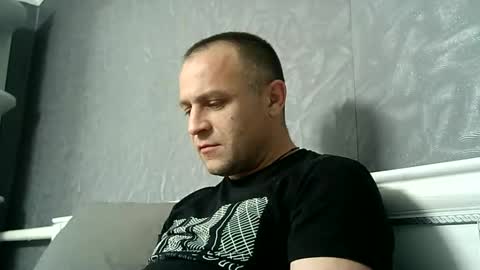Snapshot of afonya342 chatting on December 6, 7:45 pm Sasha online show from December 6, 7:45 pm