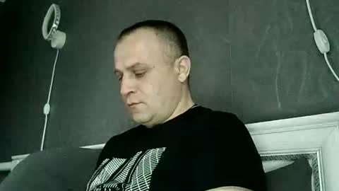 Snapshot of afonya342 chatting on March 1, 5:42 am Sasha online show from March 1, 5:42 am