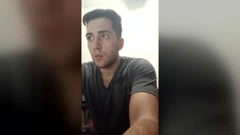 agustinnrod online show from July 20, 8:21 pm