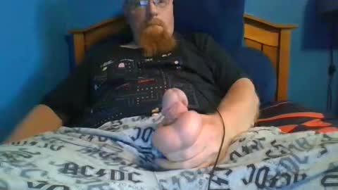 hrnycummer online show from September 17, 7:15 pm