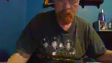 hrnycummer online show from February 3, 8:02 am