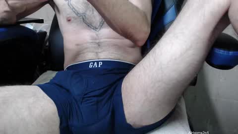 Snapshot of airbornx2n1 chatting on March 2, 11:09 am Leo Airborn Sir Daddy online show from March 2, 11:09 am