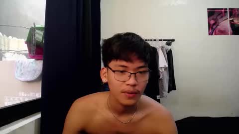 aj_daksxx online show from March 27, 8:48 am