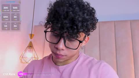 akazaboy online show from November 19, 4:45 am