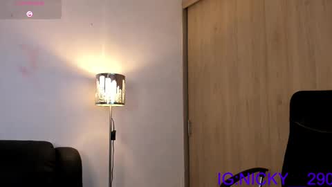 alan_morrys online show from September 16, 2:12 am