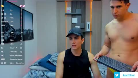 Alan  Kevin can we reach 100 thumbs up please guys  online show from February 3, 7:08 pm