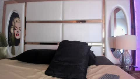 ---Alan--- online show from April 9, 5:05 am