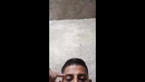 alanaguileraflores1 online show from February 27, 7:31 am