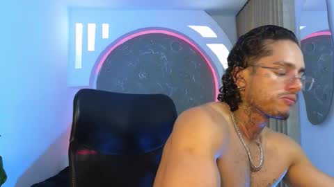 alan online show from October 22, 10:08 am