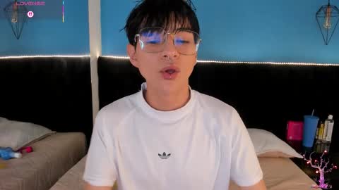 ale_aurarashi online show from September 17, 1:50 am