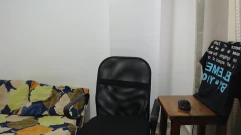 aleex_miller online show from October 25, 11:45 am