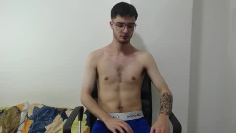 aleex_miller online show from September 29, 6:01 am