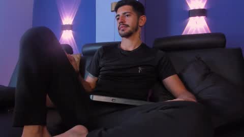 Alejo  online show from October 14, 9:22 pm