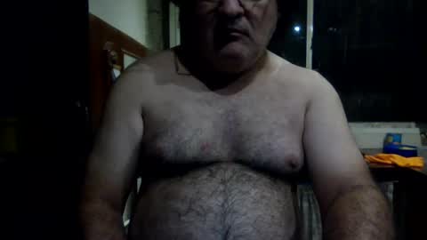 Snapshot of alejito16 chatting on December 16, 7:48 am alejito16 online show from December 16, 7:48 am