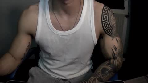 alejoduarte16 online show from December 17, 5:19 pm